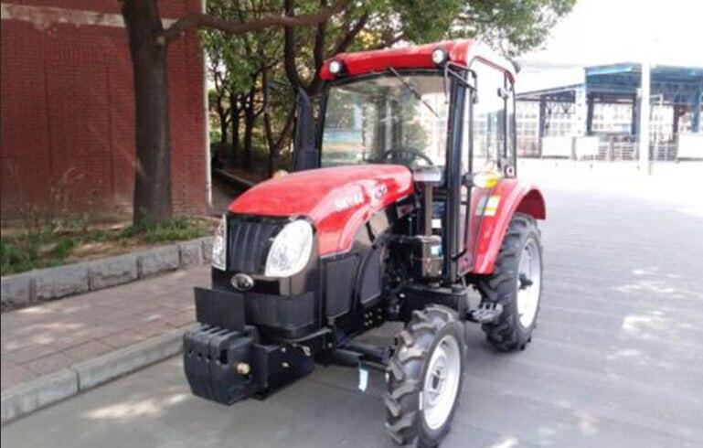 Компактный трактор YTO-ELX754F для сада и огорода