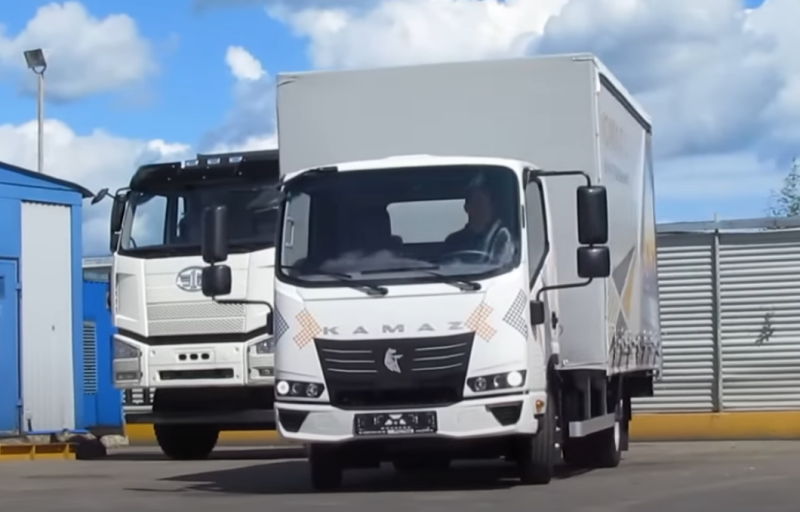 КАМАЗ обещает запустить до конца года «легковой» грузовик Компас 3