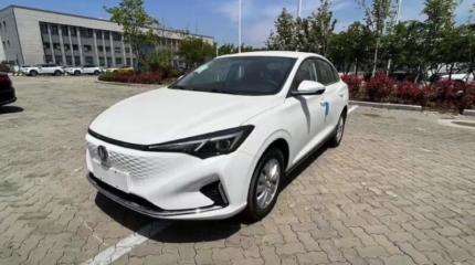 Новинка параллельного импорта — Changan Eado EV