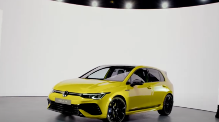 Лимитируемую серию Volkswagen Golf заочно раскупили за 8 минут