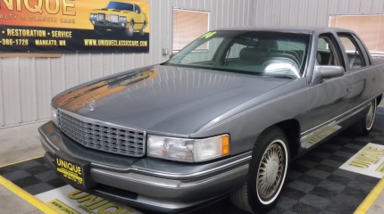 Почему 20 летний Cadillac DeVille VII стоит как новый кореец?