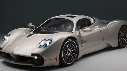 Pagani представила суперкар Utopia с мощным V12 и механической коробкой передач