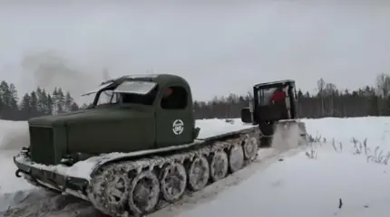 ДТ-75 с японским V8 против АТ-Л 1958 года — битва титанов!