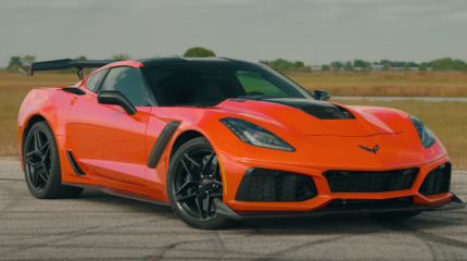 Прочь с дороги: я – Chevrolet Corvette ZR1