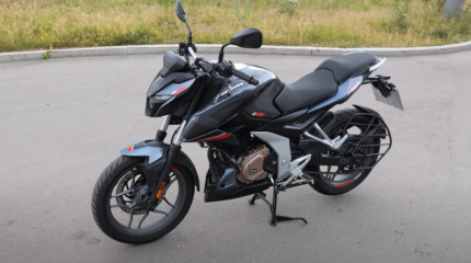 Bajaj Pulsar N250 – когда дают больше за скромный бюджет