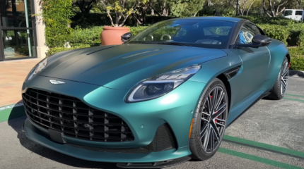 Aston Martin уже не будет отказываться от двигателей V8 и V12