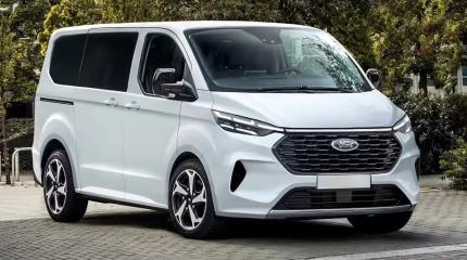 Ford Tourneo Custom 2023 –  экономичный электрофургон