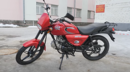 ЗиД-125 против Yamaha YBR и Bajaj Boxer – какой малокубатурный мотоцикл выбрать