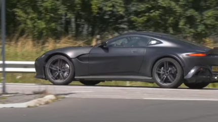 Последний Aston Martin V12 Vantage представят сегодня