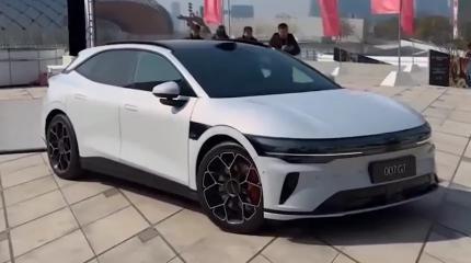 Zeekr 007 GT едет в Европу, разгоняясь до 100 км/ч меньше чем за 4 секунды Zeekr 007 GT едет в Европу, разгоняясь до 100 км/ч меньше чем за 4 секунды