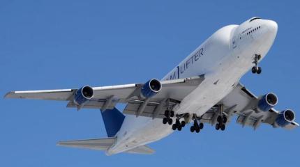 Boeing 747 Dreamlifter – внутри самого большого самолета в мире