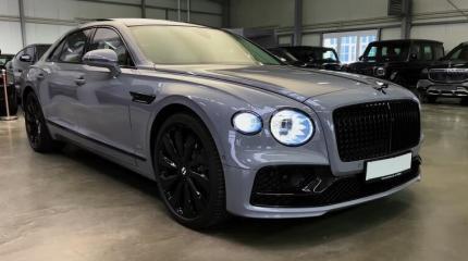 Статусный и комфортный Bentley Flying Spur W12