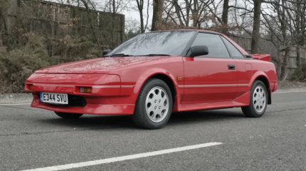 Toyota MR2 W10 – впервые со средним расположением двигателя