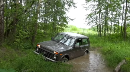 LADA Niva в двух модификациях опять выпускается серийно