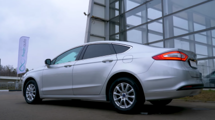 Ford Mondeo V с пробегом за миллион рублей – стоит ли автомобиль своих денег?