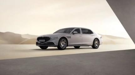 В Россию привезли премиальный Genesis G90 Limousine