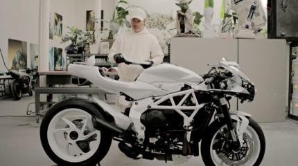 MV Agusta создала не мотоцикл, а произведение искусства