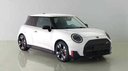 Mini JCW Cooper и Aceman готовятся к выходу на рынок