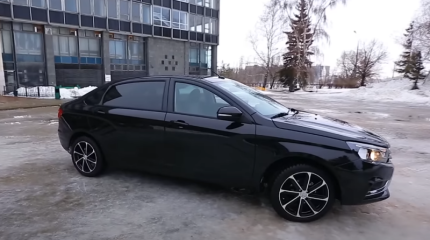 АвтоВАЗ обещает начать серийный выпуск удлиненных Lada Vesta в 2025 году