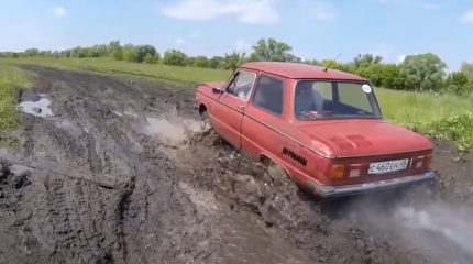 Старый советский «Запорожец» на бездорожье показал себя лучше, чем Land Rover