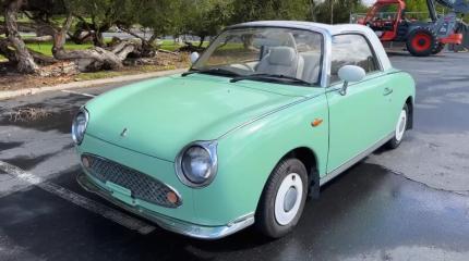 Японский ретро-кабриолет Nissan Figaro из 90-х