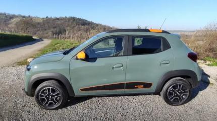Dacia Spring – бюджетный, неспешный и безобидный кросс-хетчбэк на хвосте «Тесла Модель 3» Dacia Spring – бюджетный, неспешный и безобидный кросс-хетчбэк на хвосте «Тесла Модель 3»