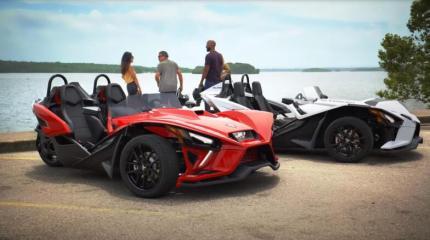 Polaris не только снегоходы – представлен обновленный трицикл Slingshot 2024 года