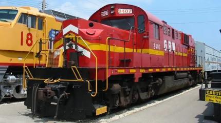 ALCO RSD15 – шестиосный тепловоз капотного типа ALCO RSD15 – шестиосный тепловоз капотного типа