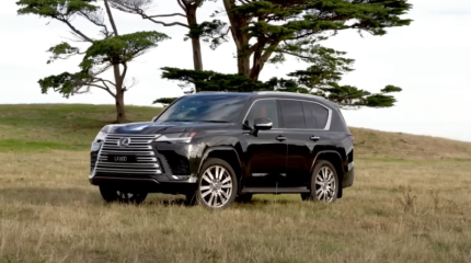 Большой внедорожник Lexus LX обзаведется гибридной модификацией