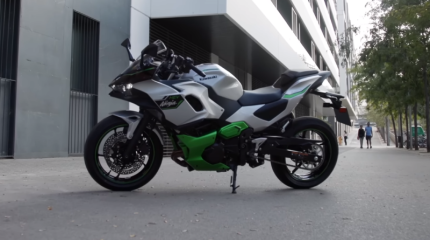 Kawasaki начнет выпускать гибридные мотоциклы