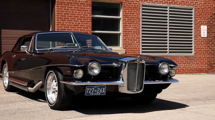 Stutz Blackhawk: любимая машина Элвиса Пресли