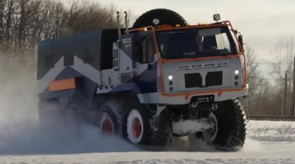 На этих внедорожных автомобилях можно сразу отправляться в экспедицию