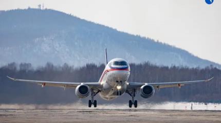 Дождались – «Сухой Суперджет» с российским мотором впервые поднялся в небо Дождались – «Сухой Суперджет» с российским мотором впервые поднялся в небо