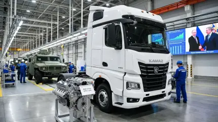 Свой двигатель, свой БТР, свой флот: как КамАЗ заместил Volvo и Daimler за два месяца