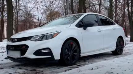 Chevrolet Cruze II – американский характер с корейскими корнями и европейским шармом Chevrolet Cruze II – американский характер с корейскими корнями и европейским шармом