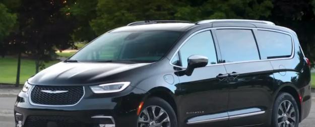 Chrysler создаст полностью электрический минивэн Pacifica