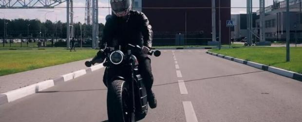 Rusya'da sınırlı sayıda klasik Izh motosikleti piyasaya sürülecek