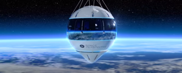 Mercedes-Maybach đảm nhận vai trò vận chuyển khách du lịch hàng không vũ trụ