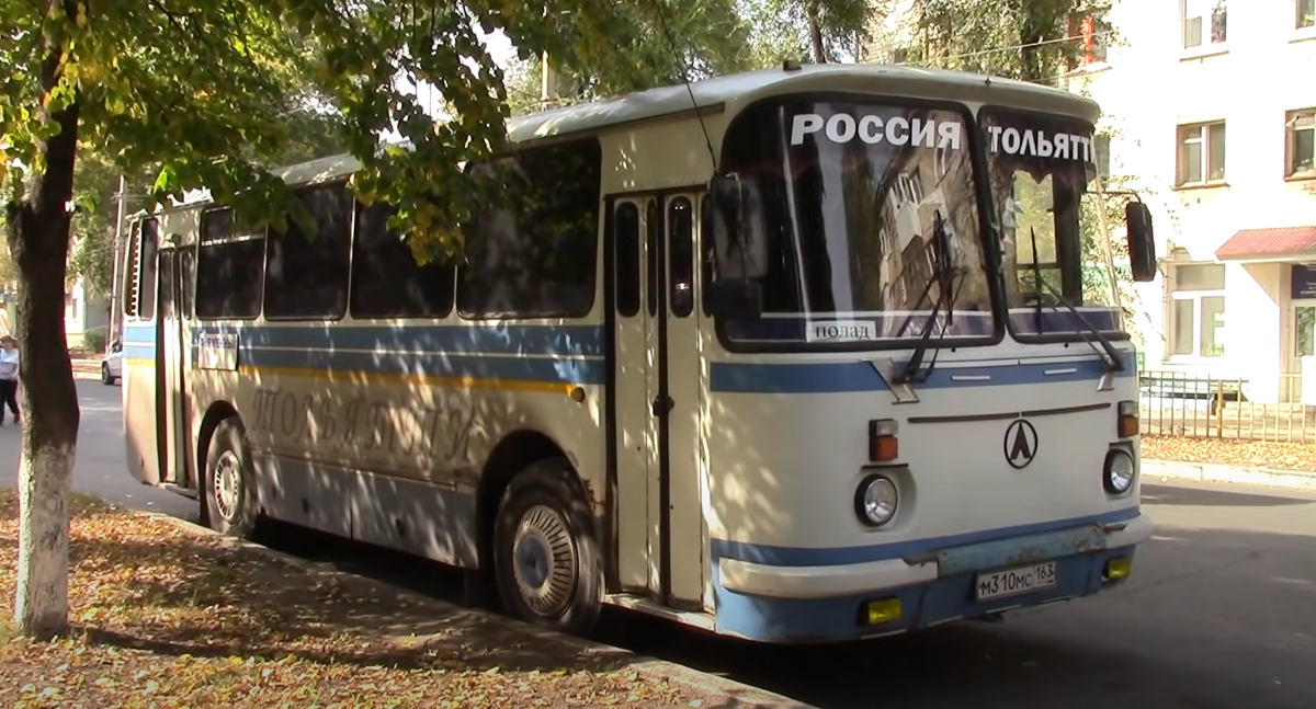 LAZ-695: dünyanın en büyük yolcu otobüsü