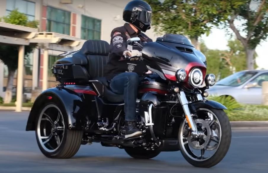 Tri Glide Ultra или CVO Tri Glide — что лучше для дальних поездок