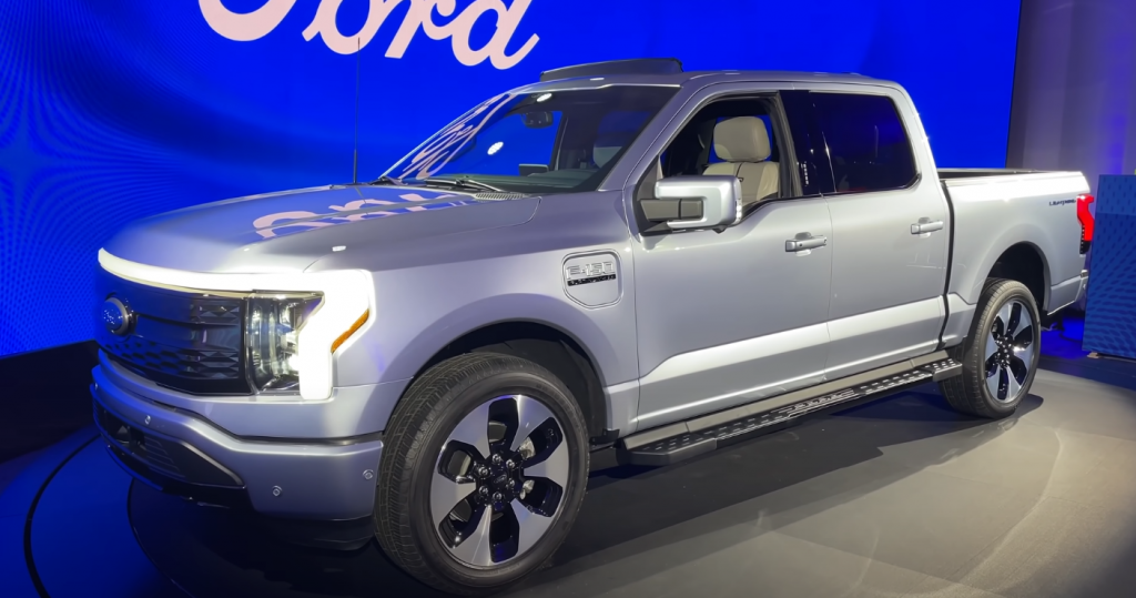 Электрические пикапы Ford F-150 можно купить без очереди если доплатить