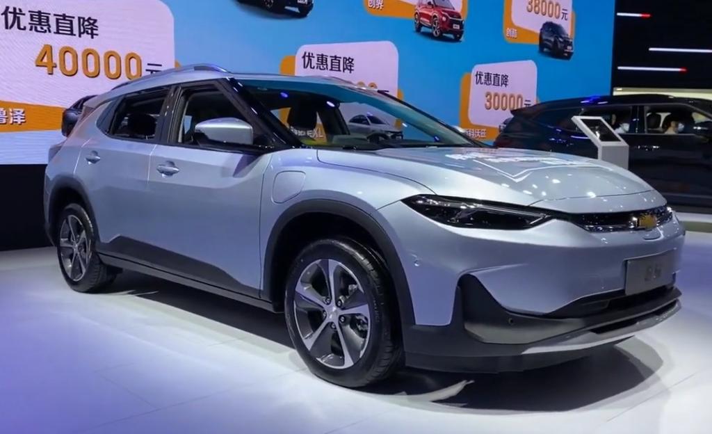 Chevy Menlo EV получил уникальную для Китая версию Mickey Kung Fu Edition