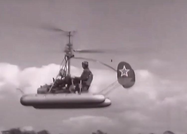 «Летающий мотоцикл» Ка-10 — одноместный вертолет, построенный в 1949 году