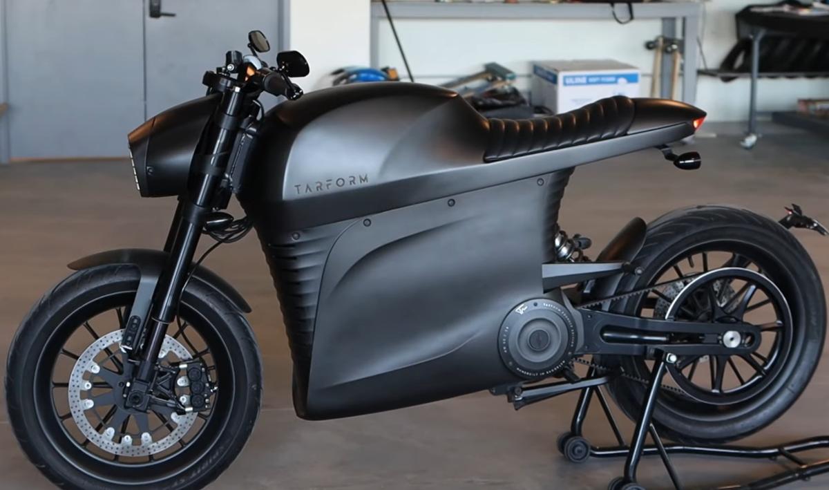 Rozpoczyna produkcję seryjnych motocykli elektrycznych Tarform