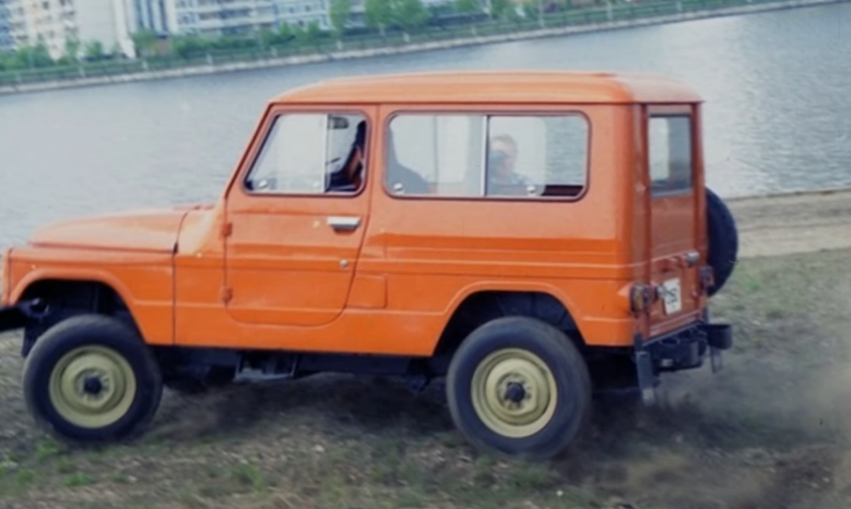 All-wheel drive cars Moskvich - competitors of the VAZ-2121 Niva