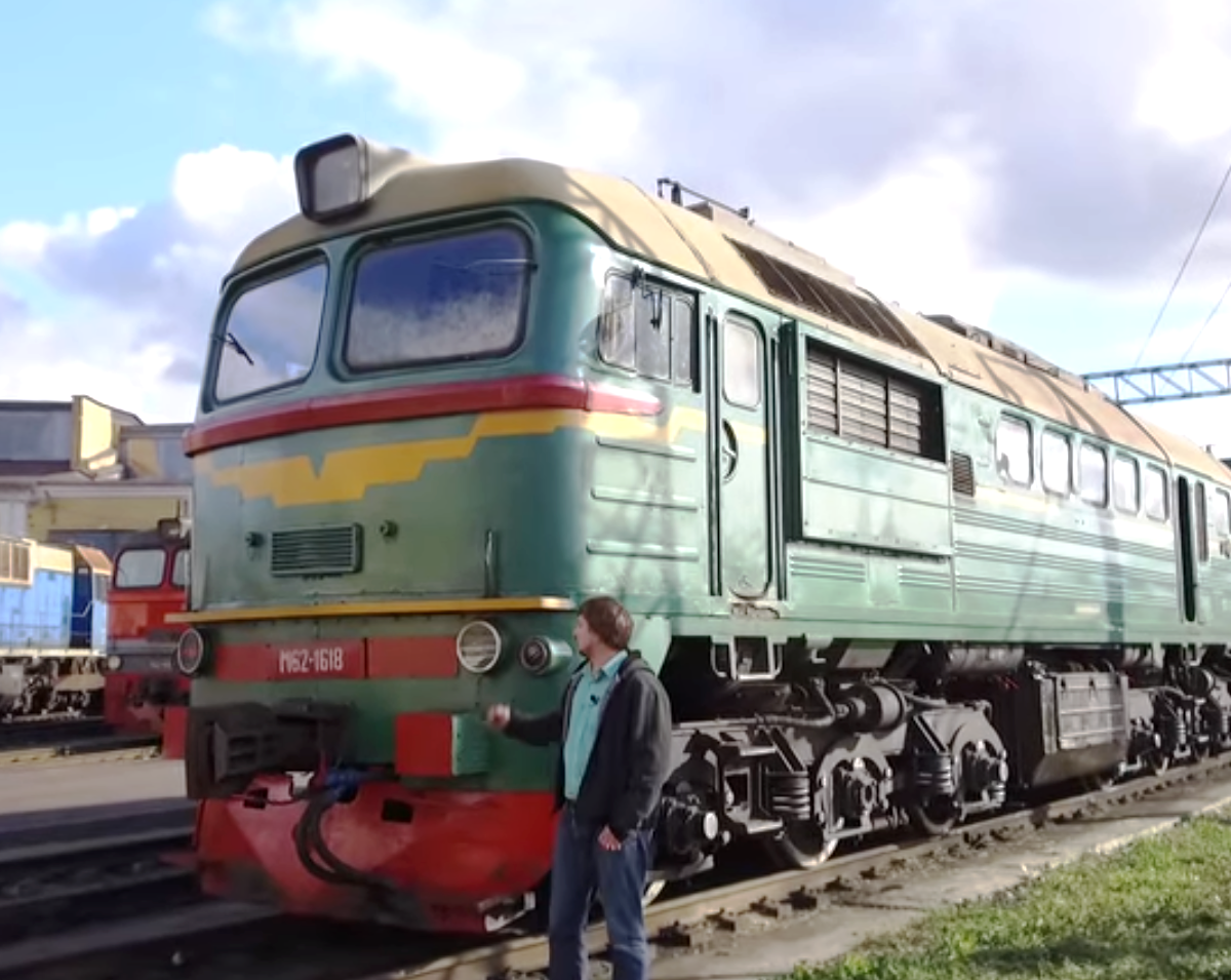 Diesel locomotive M62 - the history of creation and features of the model