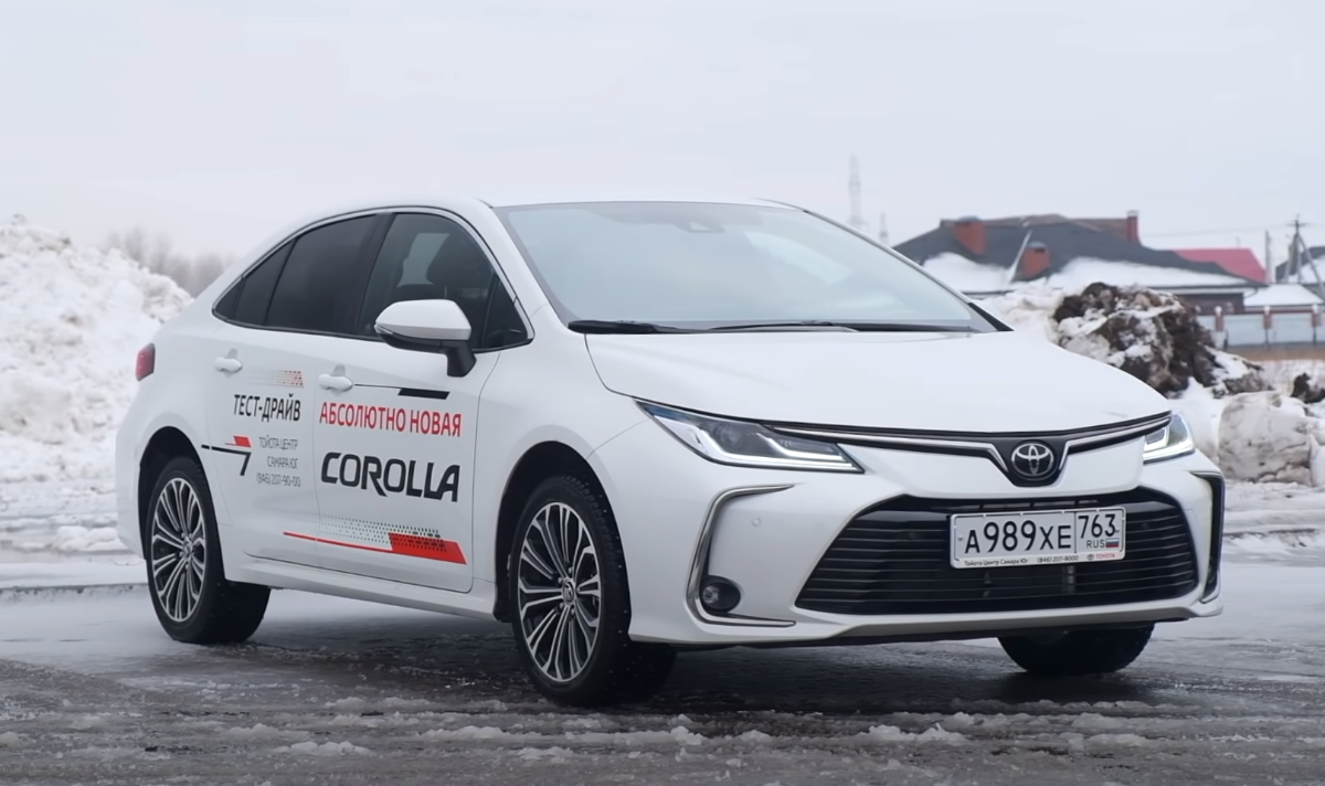 Рестайлинговая Toyota Corolla дебютирует в октябре 2022 года