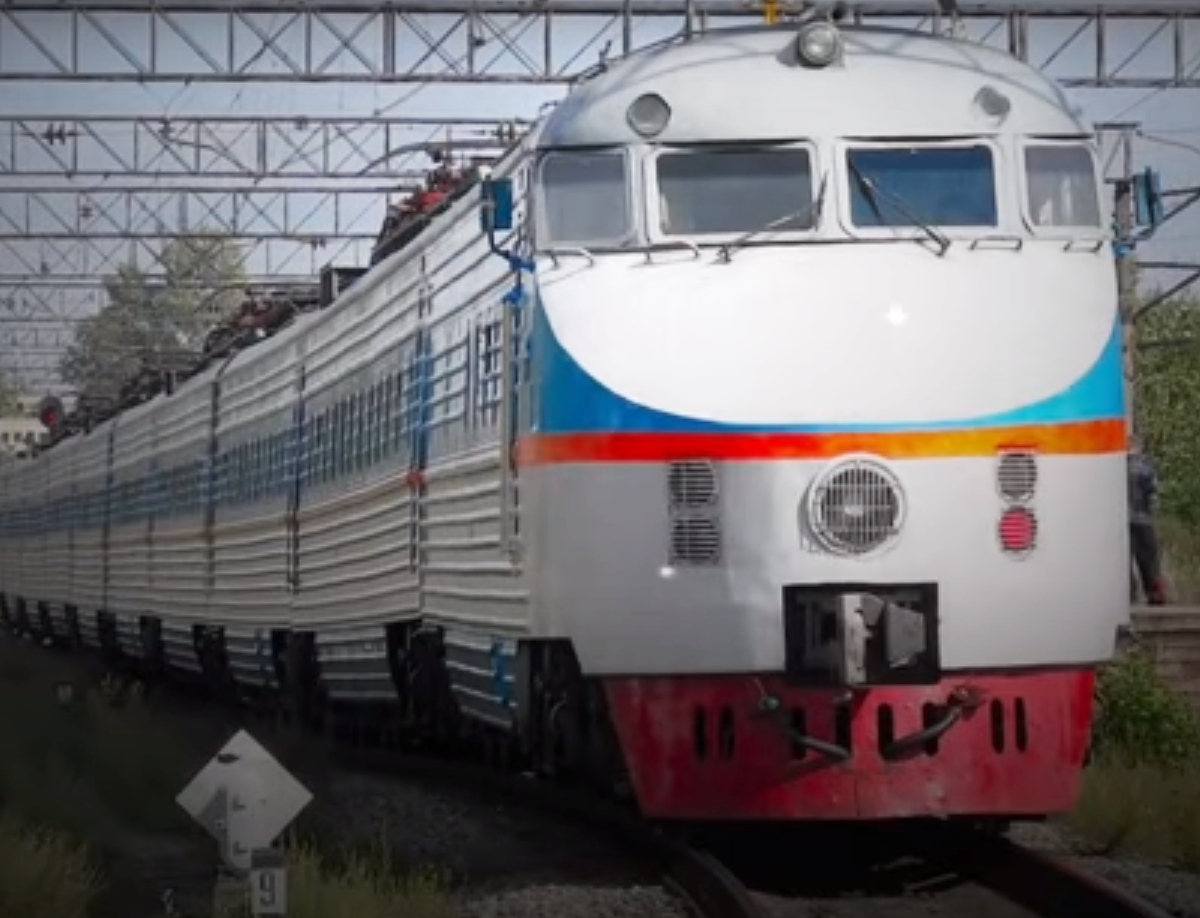 ЭР-200 – самая быстрая электричка СССР