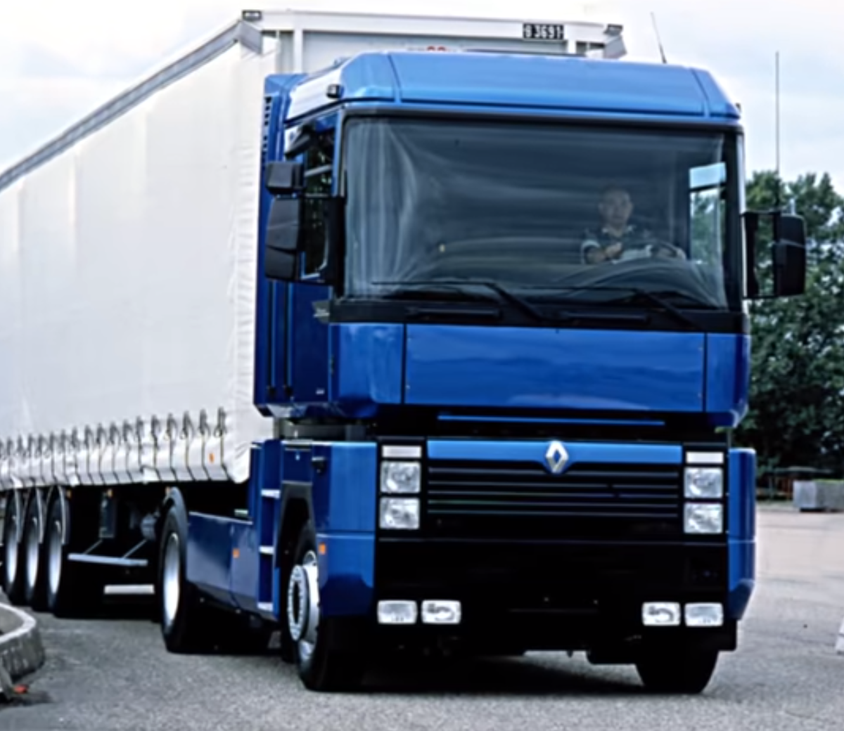 Renault Magnum – самый популярный магистральный грузовик Европы