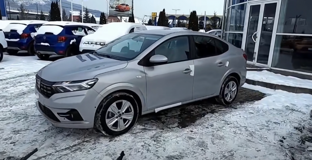 Renault все же собирается уходить из России